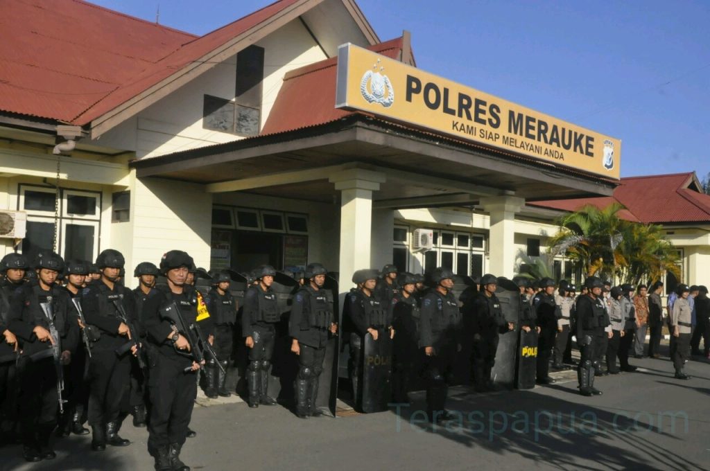 700 Personil Gabungan TNI/Polri Amankan pelantikan DPRD Merauke.
