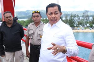 Wakil Wali Kota : Jembatan Youtefa Bukan  Tempat Rekreasi