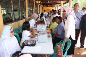 Sukseskan GISA OAP, Dispedukcapil  Dekatkan Layanan Di Kayu Batu dan Kayo Pulo