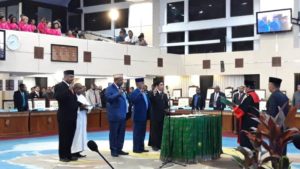 4 Unsur Pimpinan DPR Papua Resmi Dilantik.