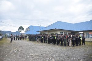 Ratusan TNI-POLRI Disiagakan Pada Pelantikan Anggota DPRD Lanny Jaya