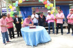 Sukseskan Program Pemkot   Wali Kota Jayapura  Apresiasi Warga  Porto