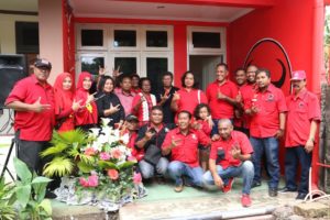 Komarudin Watubun Resmikan Sekertariat DPC PDIP Kota Jayapura