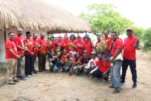 Gerakan Cinta Bumi, PDI Perjuangan Kota Jayapura Tanam Pohon Di Pantai Base’G