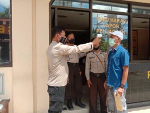 Cegah Covid-19, Polresta Jayapura Kota Siagakan Alat Pengukur Suhu Tubuh