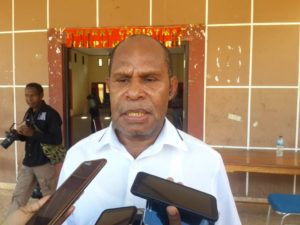 Legislator Papua Yunus Wonda Minta Pemberian Beasiswa Jangan Sampai Mandek.