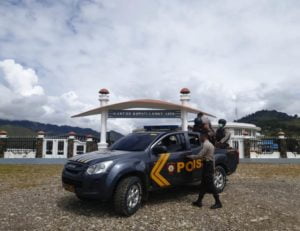 Gelar Patroli, Samapta Imbau Masyarakat Patuhi Kebijakan Pemerintah Tangani Corona