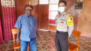 Bhabinkamtibmas Polres Lanny Jaya Gencar Lakukan Sosialisasi Pencegahan Covid-19