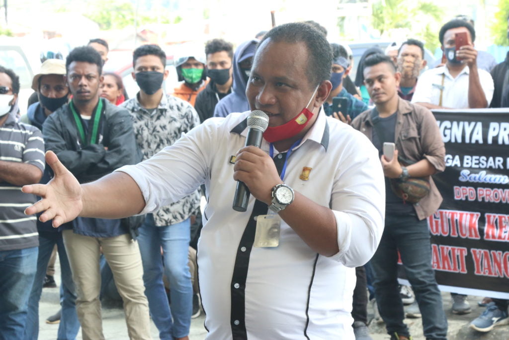 5 RS Tolak Korban Laka Lantas Almarhum Hanafi Rettob, Kelompok Cipayung Demo Dinkes Papua