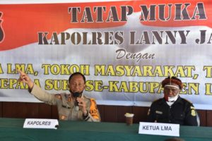 Kapolres Lanny Jaya Tatap Muka Dengan Tomas dan Toga