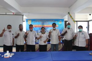 Buka IHT SMPN 1 Jayapura , Kadis Fachruddin Pasolo Dorong Jadi Wahana Rapat Kerja Sekolah