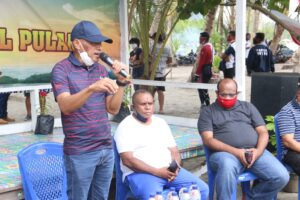 Wali Kota Jayapura Ajak Warga Serui Dukung Program Pemkot