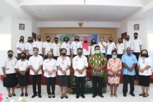 Tenaga Kependidikan SMA Gabungan Dituntut Kuasai IT