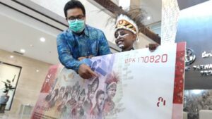 Agustinus Rumere,Anak Papua Yang Ada Dalam Uang Pecahan Rp 75 Ribu
