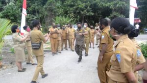 “Mansorandak” Warnai Kedatangan Kadis PPAD Provinsi Papua,Christian Sohilait di Supiori