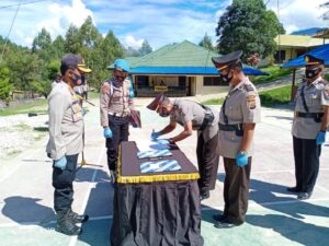 Tiga Pejabat Utama Polres Lanny Jaya Diserahterimakan