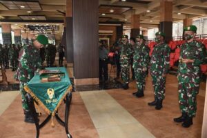 Kasad Pimpin Sertijab dan Terima Laporan Kenaikan Pangkat Perwira Tinggi TNI AD