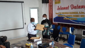 Serahkan Master Plan RSUD Jayapura, dr Aloysius Minta Dukungan DPR RI