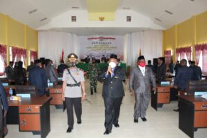 Hadiri Paripurna DPRD, Kapolres Siap Dukung Program Pemkab Lanny Jaya