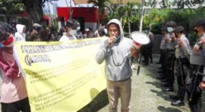 Aliansi Pemuda Mahasiswa Melanesia Desak KPK Tangkap Bupati Mimika