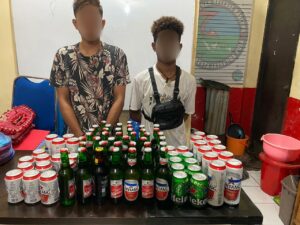 Polisi Bekuk Dua Pelajar Penjual Miras Ilegal di Entrop