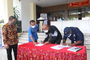 Serah Terima Kegiatan Program Kotaku Dari BPPWI Papua Kepada Pemkot Jayapura
