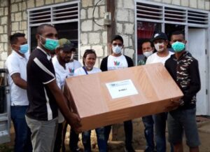 PKOP Serahkan Hadia Kepada Pemenang Lomba Hias Pondok Natal