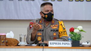 Polisi Ringkus Pelaku Pembawa Senjata Api