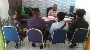 11 Tersangka Pidana Pilbub Kabupaten Waropen Diserahkan ke Kejari Yapen