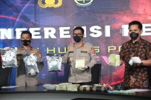 Kerjasama Dengan Bea Cukai, Polri Ungkap Peredaran Narkotika Jaringan Sindikat Batam – Malaysia