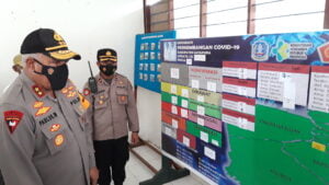 Kapolda Papua Cek Posko Covid PPKM Mikro