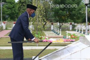 Wali Kota BTM Pimpin Ziarah ke TMP Waena Jelang HUT Kota dan PI Ke – 111
