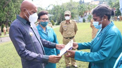 Sabet Juara UP2K Tingkat Nasional, Wali Kota Jayapura Apresiasi KPK dan Ketua PKK Holtekamp