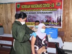 Kodam XVIII/Kasuari Gelar Serbuan Vaksinasi Covid-19 Untuk Masyarakat Manokwari