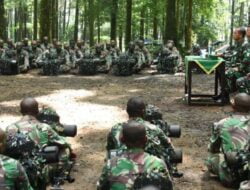 Sambangi Siswa Dikjurbaif Otsus Papua Barat, Pangdam XVIII/Kasuari Ingatkan Jaga NKRI