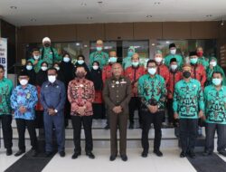 Wali Kota Jayapura Lepas TC  Kafila LPTQ Menuju STQ Provinsi