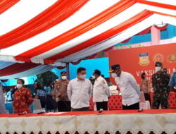 Kabinda Papua Pimpin Vaksinasi Massal Pelajar Siswa SMP dan SMA