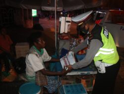 Polda Papua Distribusikan Bansos Kepada Masyarakat