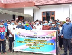 Komisi V DPR Papua Sosialisasi Vaksinasi dan PON XX