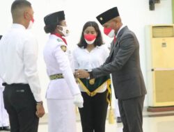 Wali Kota Kukuhkan Paskibra Kota Jayapura