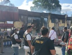 Berawal Dari Pemalakan, Sekelompok Massa Bakar Polsek Nimboran