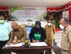 Percepat Pengantaran Dokumen Dukcapil, Pemkot Jayapura Gandeng PT. Grab Teknologi Indonesia