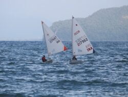 Walau Tertantang Angin dan Ombak di Venue PON XX, Atlet Layar Maluku Janji Berikan Yang Terbaik