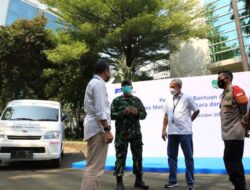 Astra Serahkan Dua Unit Mobil Vaksinasi Kepada Polres Metro dan Kodim Jakarta Utara