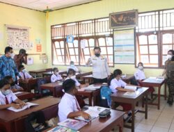 Belajar Tatap Muka SD, SMP, Wakil Wali Kota Jayapura Pastikan Sekolah Terapkan Prokes