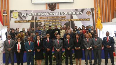 Lantik IKAPTK Kota Jayapura, Benhur Tomi Mano Tekankan Pamong Praja Sejati Tidak Mengejar Harta Namun Pelayan Masyarakat