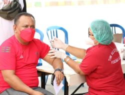 Wakil Ketua I DPRD Kota Jayapura, Ketua Komisi B, Anggota Komisi D Dijeksi Vaksin Booster