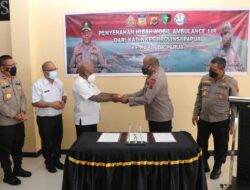 Dinkes Papua Berikan Bantuan Hibah 1 Unit Mobil Ambulance Kepada Polda Papua