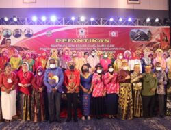 Tresia Tobi Resmi Pimpin BPC IWSS Kota Jayapura