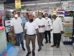 Sidak ke Ritel Moderen, DPRD Kota Jayapura Minta Tidak Ada Kenaikan Harga Jelang Idul Fitri